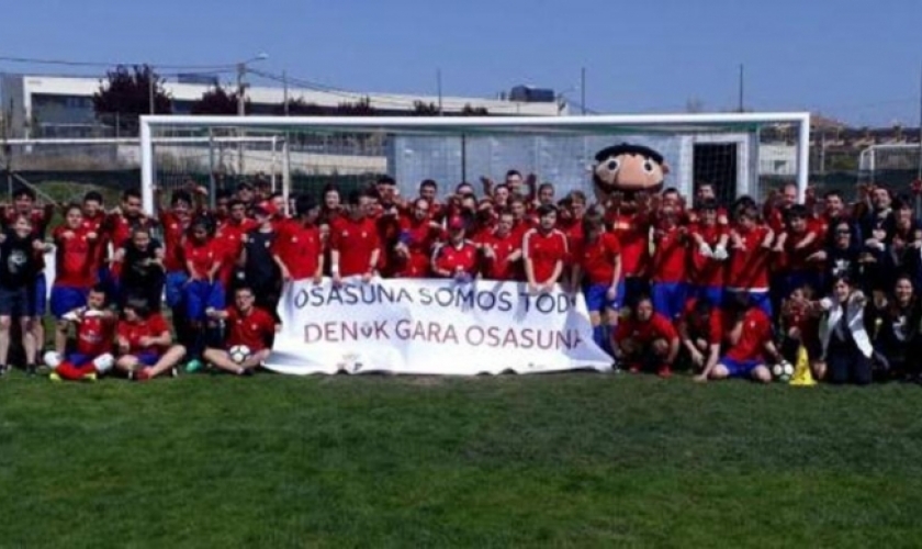 Encuentro de la escuela "Yo juego en Osasuna" Encuentro de la escuela "Yo juego en Osasuna"