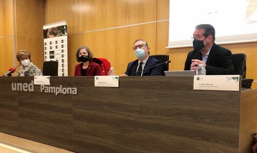 UNED Iruñea ikerketa proiektuak