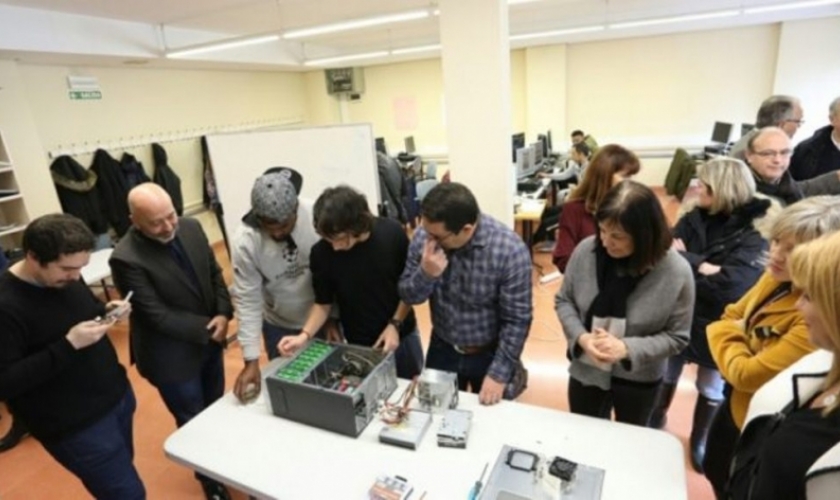 Fundación Caja Navarra colabora con "Conecta Empleo" Fundación Caja Navarra colabora con "Conecta Empleo"