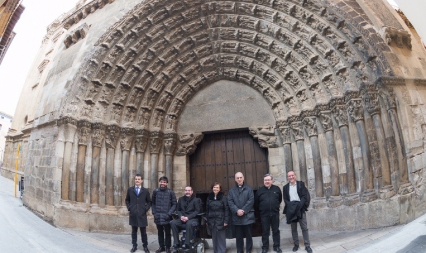 Fundación Caja Navarra colabora con la restauración de la Puerta del Jucio de Tudela Fundación Caja Navarra colabora con la restauración de la Puerta del Jucio de Tudela