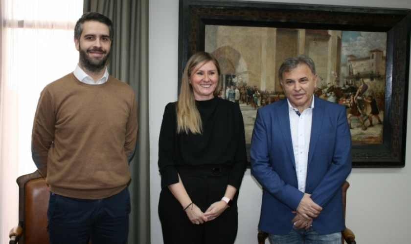 Fundación Caja Navarra y "la Caixa" organizan el concierto escolar "El coleccionista de paisajes" Fundación Caja Navarra y "la Caixa" organizan el concierto escolar "El coleccionista de paisajes"