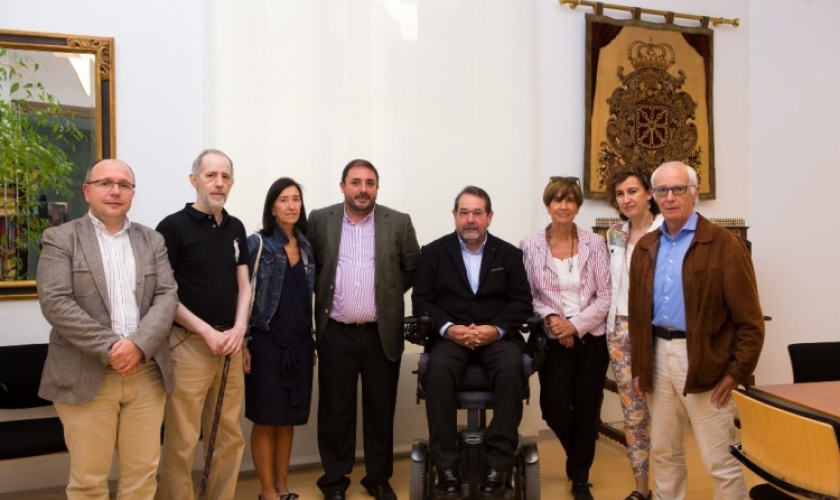 Visita institucional al Parlamento de Navarra Visita institucional al Parlamento de Navarra
