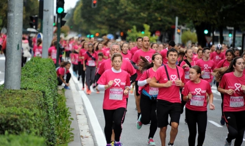 Más de 12.000 personas en la Carrera contra el Cáncer de Saray Más de 12.000 personas en la Carrera contra el Cáncer de Saray